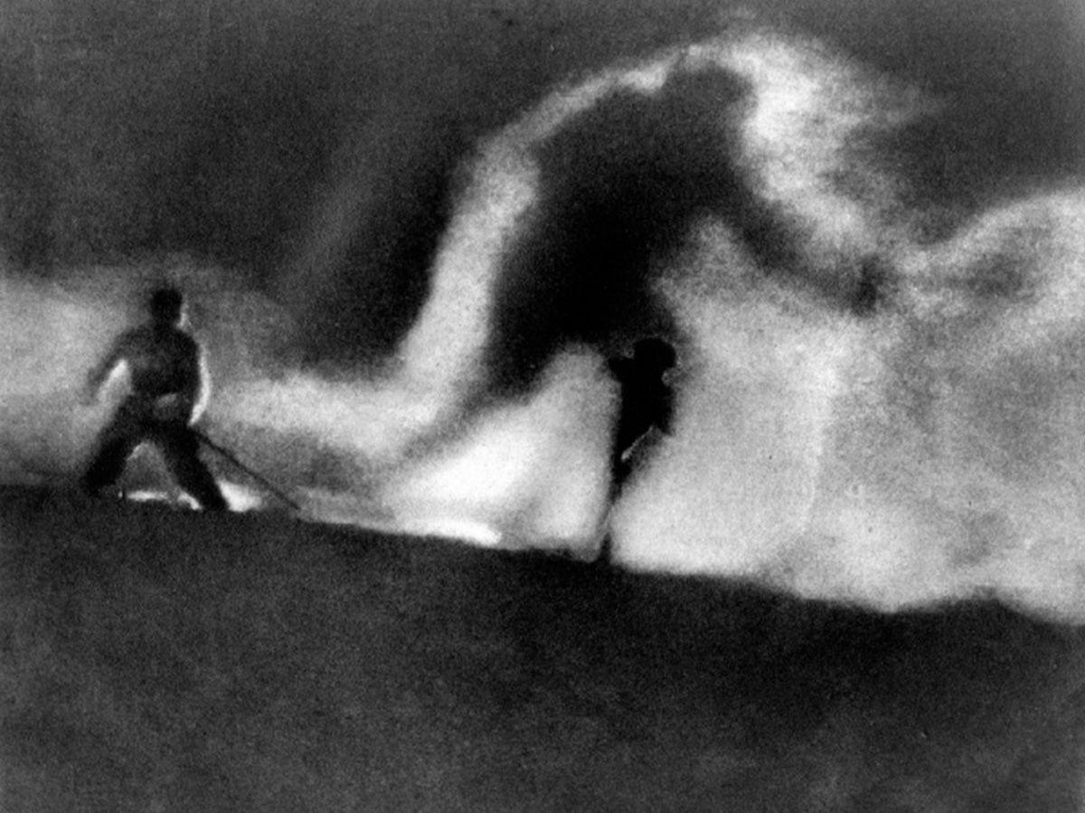 Film still from “Der Weiße Rausch” by Arnold Fanck, nineteen thirty one.