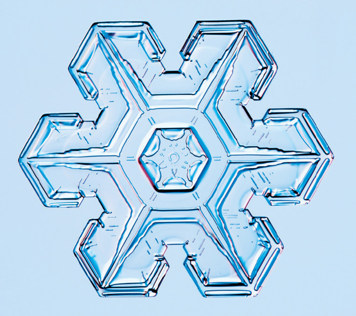 An image of a snowflake captured by Kenneth Libbrecht with a specially designed photomicroscope.