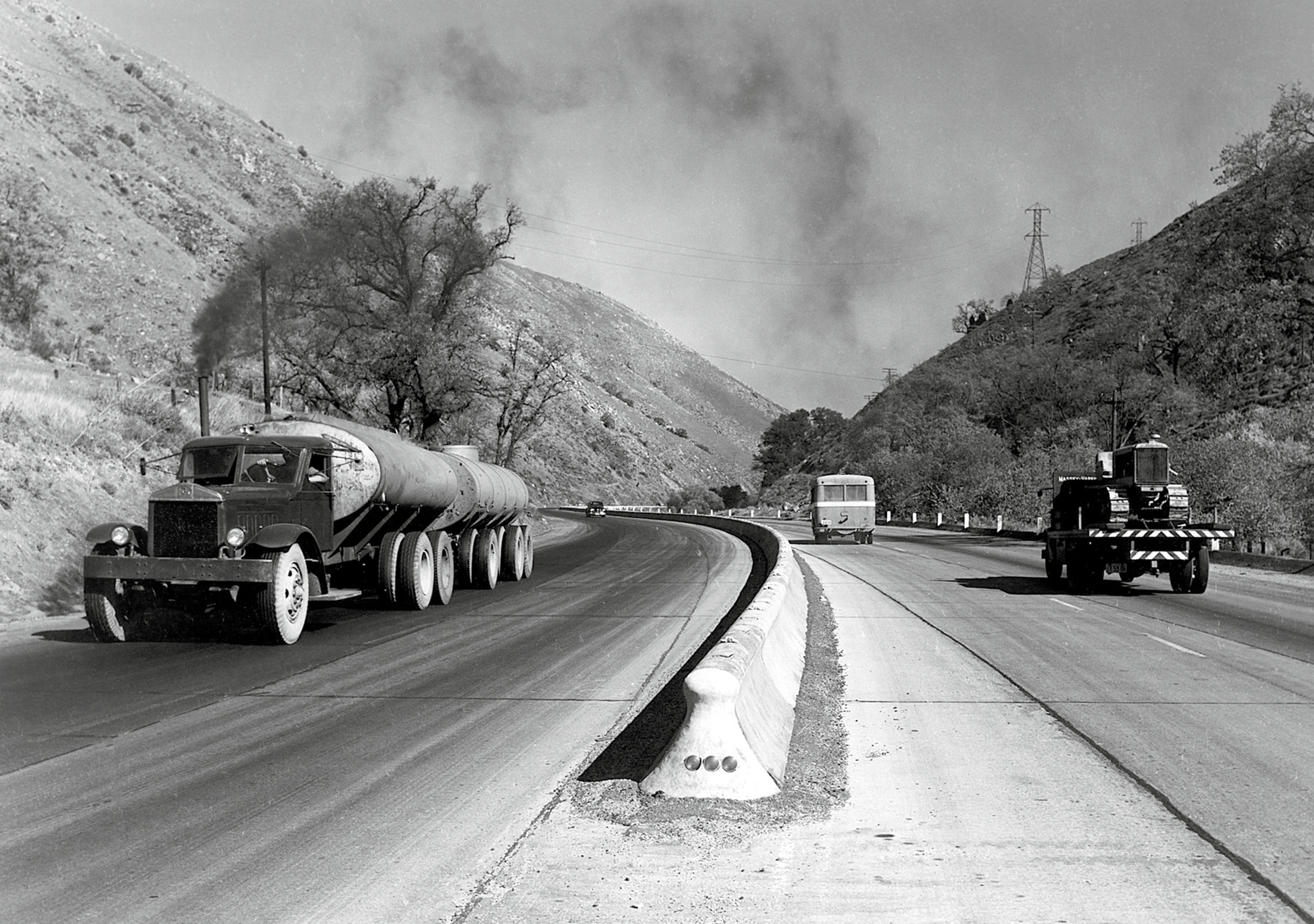 A nineteen forty-seven photograph of a section of the Grapevine Grade on the Ridge Route in California. 