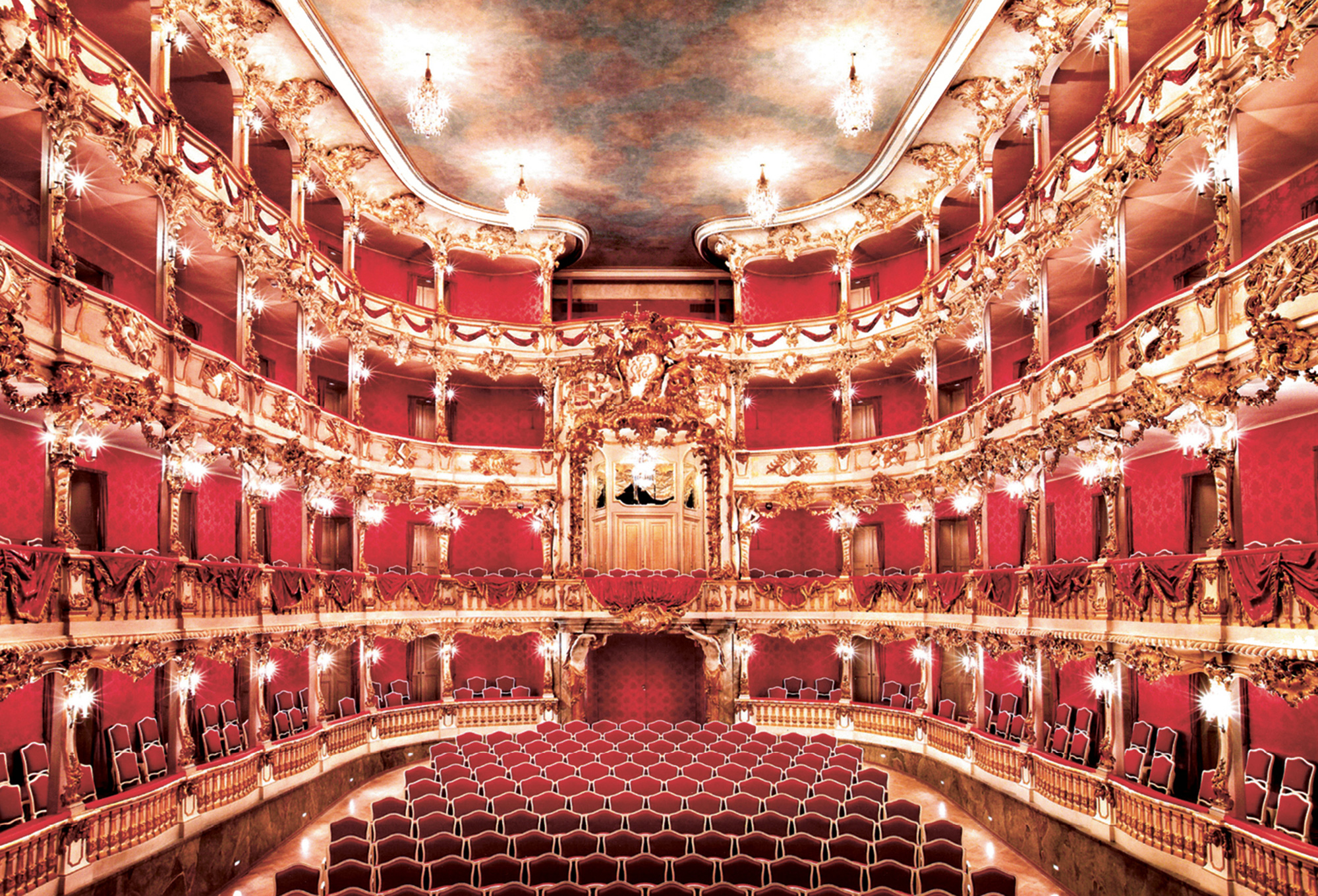 A photograph of Munich’s Residenztheater today. 